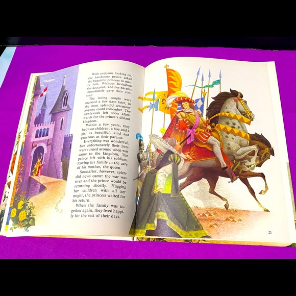 CLASSIC SLEEPING BEAUTY VINTAGE 80s COLLECTABLE HARDCOVER STORYBOOK - Picture 10 of 15